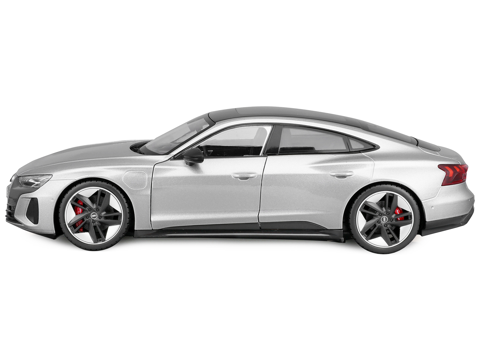 2022 Audi RS e-tron GT Silver Metallic with Sunroof 1/18 Diecast Model Car by Bburago - Image 2