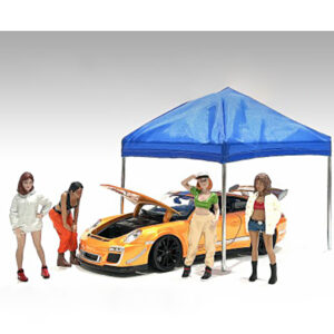 "Hip Hop Girls" 4 Piece Figure Set for 1/18 Scale Models by American Diorama