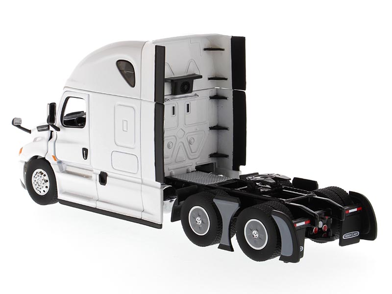 Freightliner New Cascadia Sleeper Cab Truck Tractor Pearl White 1/50 Diecast Model by Diecast Masters - Image 3
