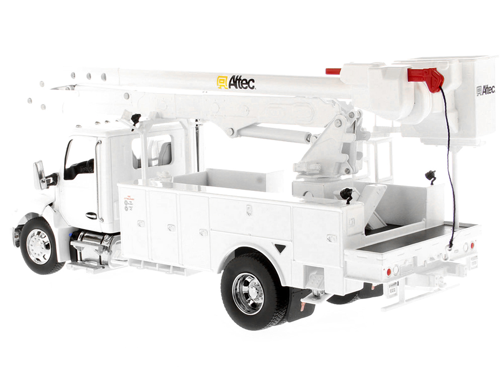 Kenworth T380 with Altec AA55 Aerial Service Truck White "Transport Series" 1/32 Diecast Model by Diecast Masters - Image 3