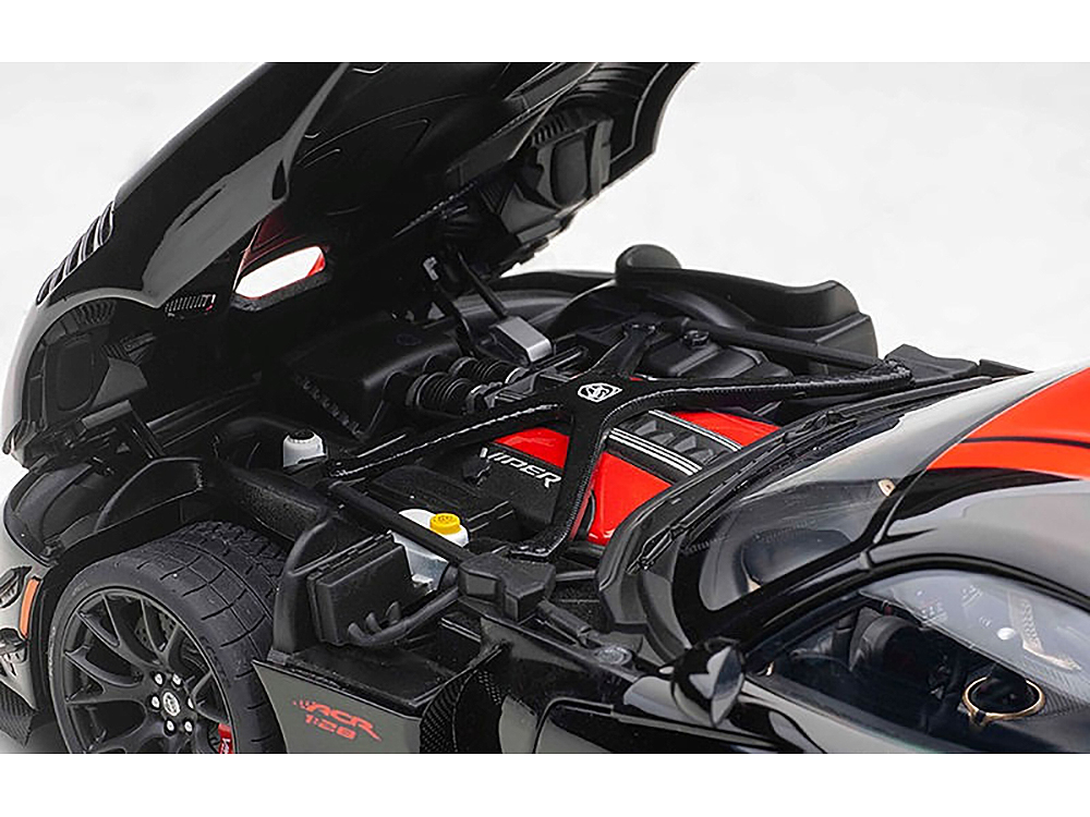 2017 Dodge Viper 1:28 Edition ACR Black with Red Stripes 1/18 Model Car by Autoart - Image 3