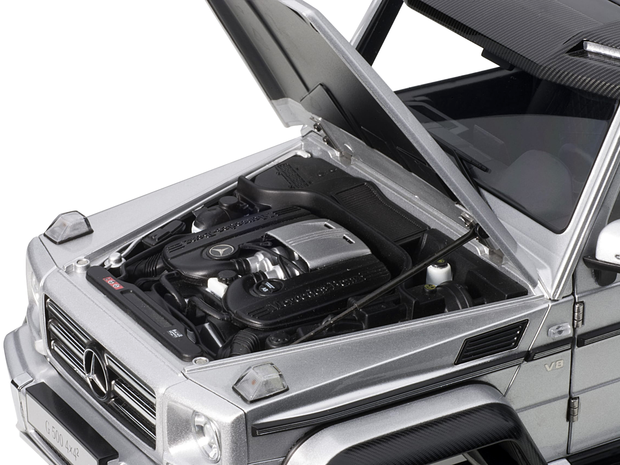 Mercedes Benz G500 4X4 2 Silver 1/18 Model Car by Autoart - Image 2