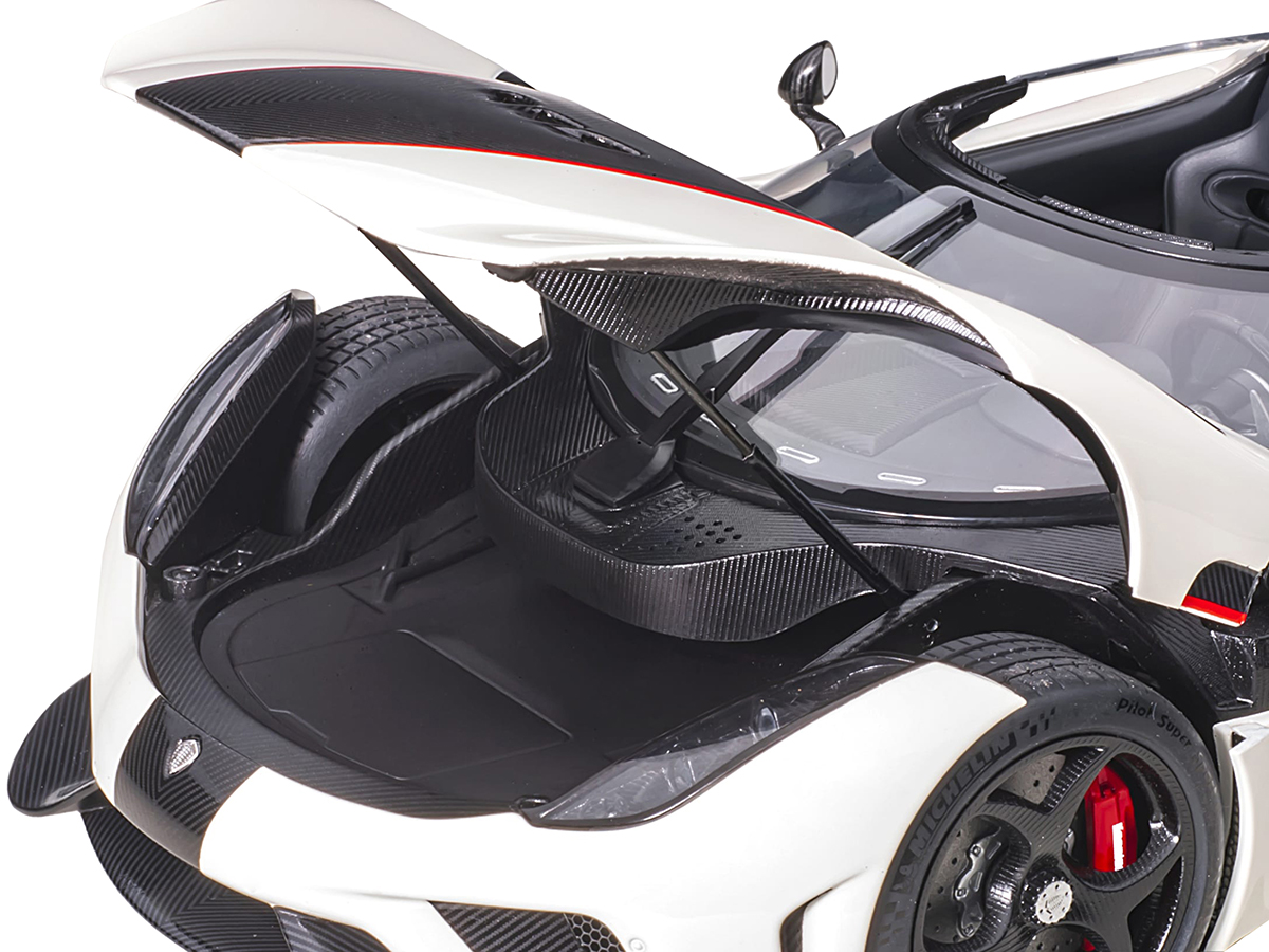 Koenigsegg Regera White with Black Carbon and Red Stripes 1/18 Model Car by Autoart - Image 3