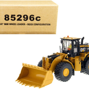 CAT Caterpillar 980K Wheel Loader Rock Configuration with Operator "Core Classics Series" 1/50 Diecast Model by Diecast Masters