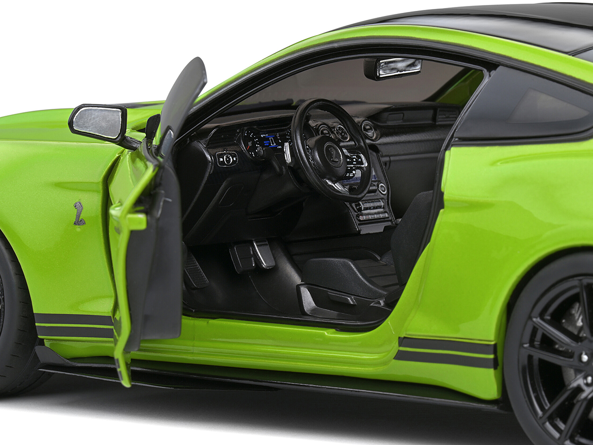 2020 Ford Mustang Shelby GT500 Grabber Lime Green Metallic with Black Top and Stripes 1/18 Diecast Model Car by Solido - Image 3
