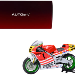Honda NSR500 WGP500 Motorcycle #56 Red and White with Helmet "Baribari Legend" (1986) OVA 1/12 Model by Autoart