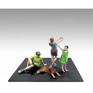 "Figure24 Series 1" 9 piece Figure Set for 1/24 Scale Models by American Diorama