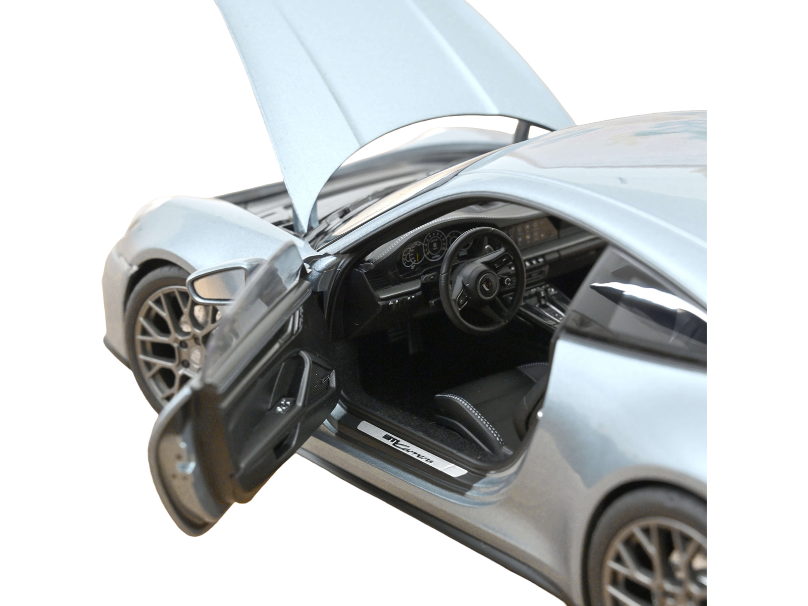 2024 Porsche 911 Carrera Polar Silver Metallic 1/18 Diecast Model Car by Norev - Image 4