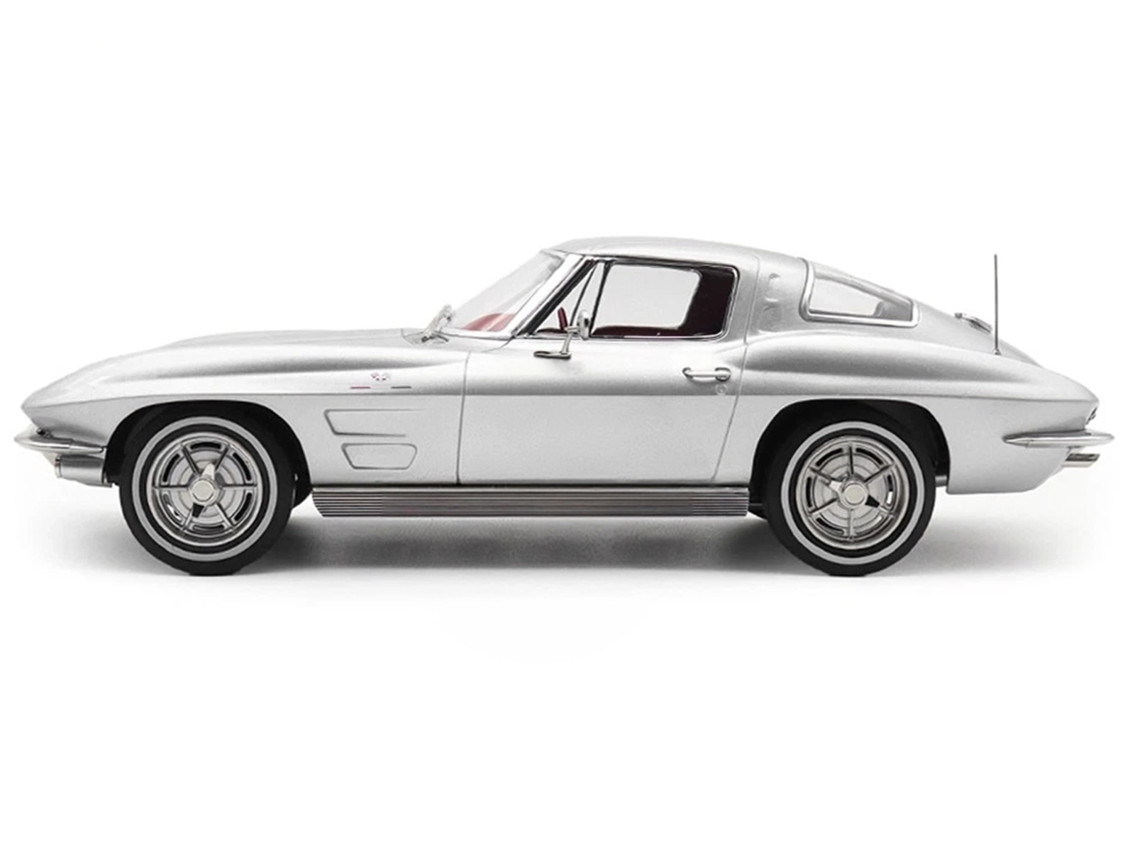 1963 Chevrolet Corvette Sting Ray Sebring Silver Metallic with Red Interior 1/18 Diecast Model Car by Norev - Image 3
