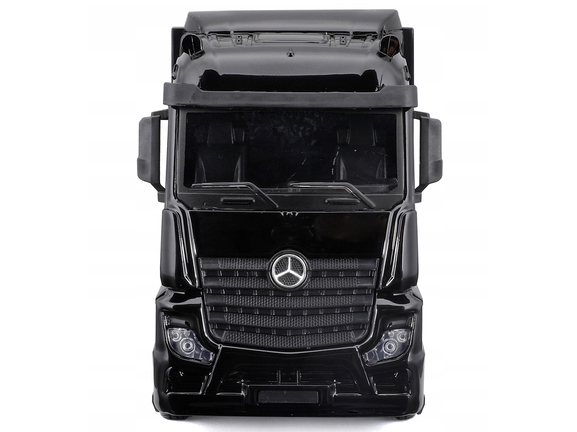 Mercedes-Benz Actros Gigaspace Car Transporter Black and Mercedes-AMG F1 W15 E Performance #63 George Russell "Petronas" Formula One F1 World Championship (2024) "Racing Hauler" Series 1/43 Diecast Model Car by Bburago - Image 4