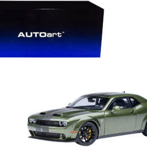 2022 Dodge Challenger SRT Jailbreak F8 Green with Carbon Stripes 1/18 Model Car by Autoart