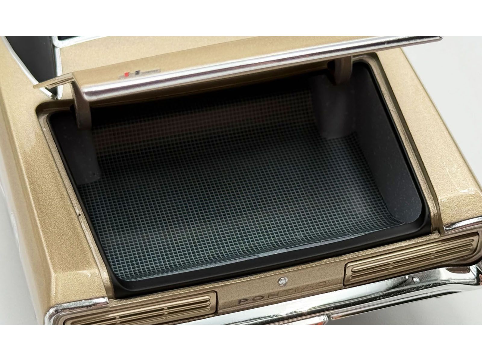 1966 Pontiac GTO "Car Craft Magazine Test Car" Gold Metallic with Black Top and Graphics Limited Edition to 300 pieces Worldwide 1/18 Diecast Model Car by ACME - Image 4