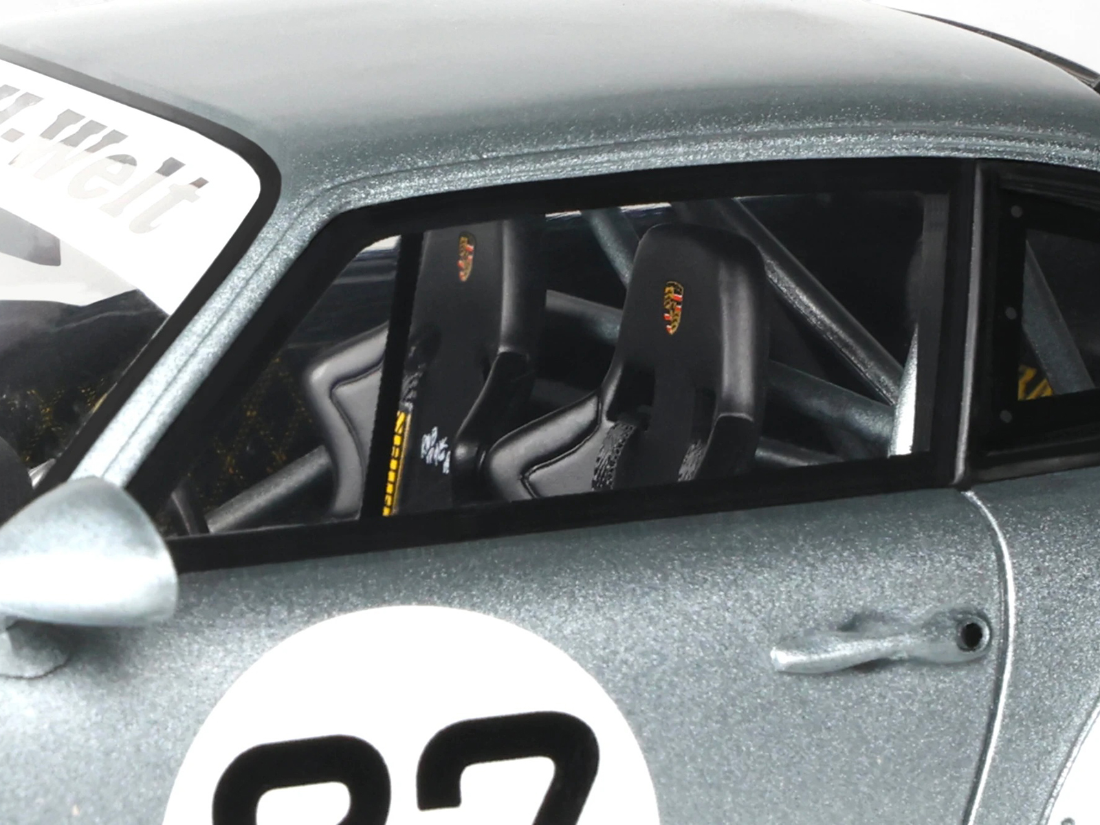 2024 RWB Yuiitsumuni #27 Silver Metallic 1/18 Model Car by GT Spirit - Image 2