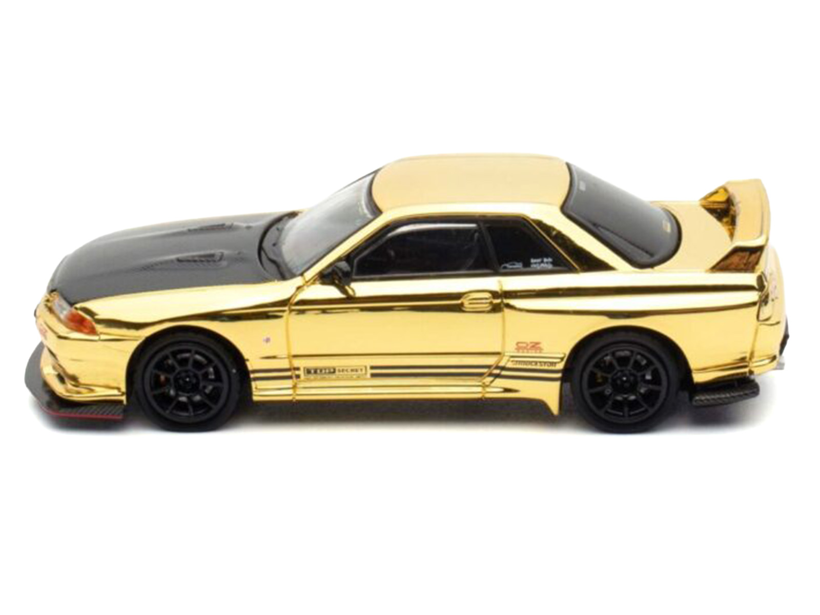 Nissan Skyline GT-R (R32) "Top Secret" RHD (Right Hand Drive) Chrome Gold with Carbon Hood "The Model Car Show Malaysia 2025 Event Edition" 1/64 Diecast Model Car by Inno Models - Image 3