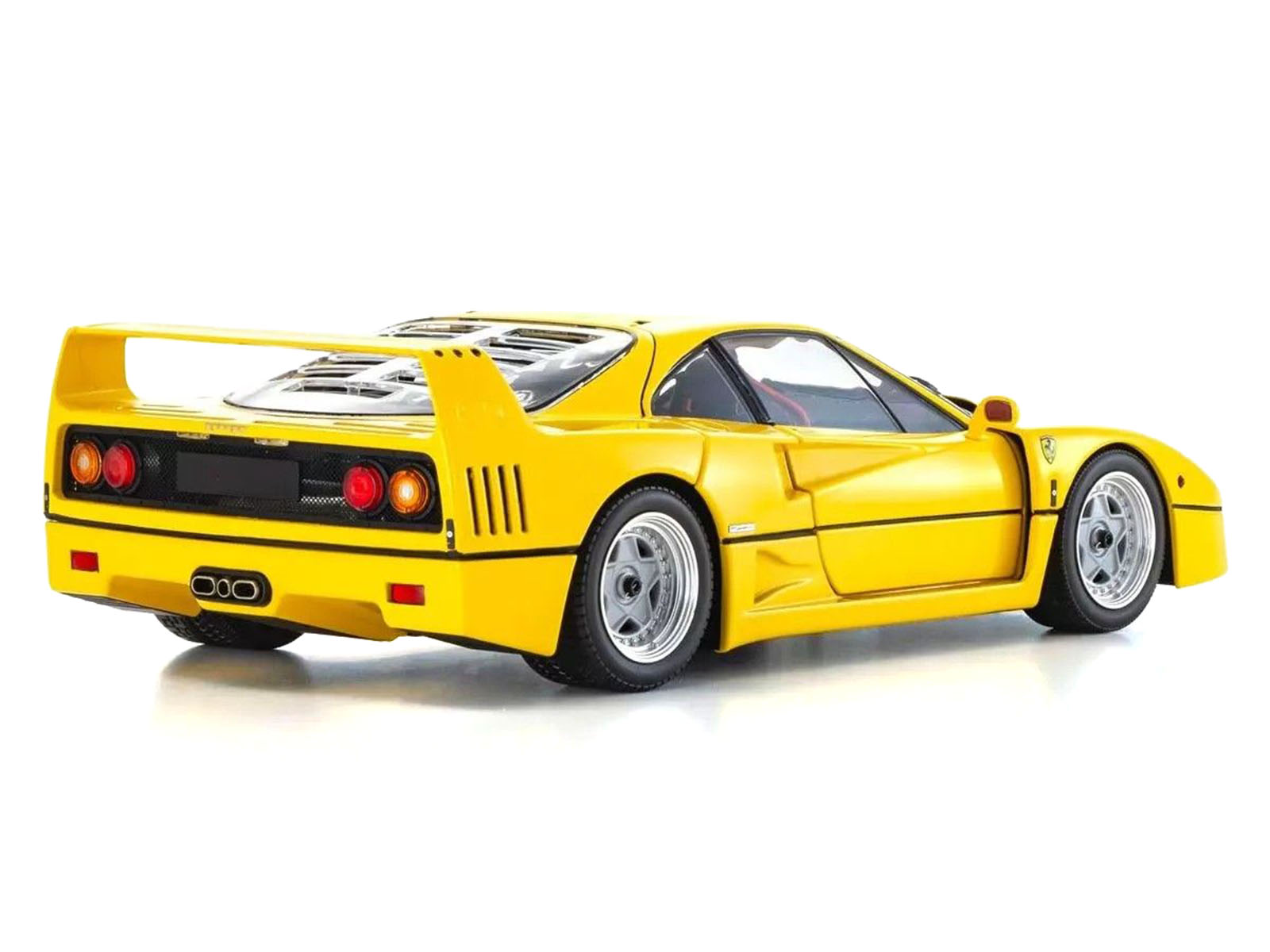 Ferrari F40 Yellow 1/18 Diecast Model Car by Kyosho - Image 5