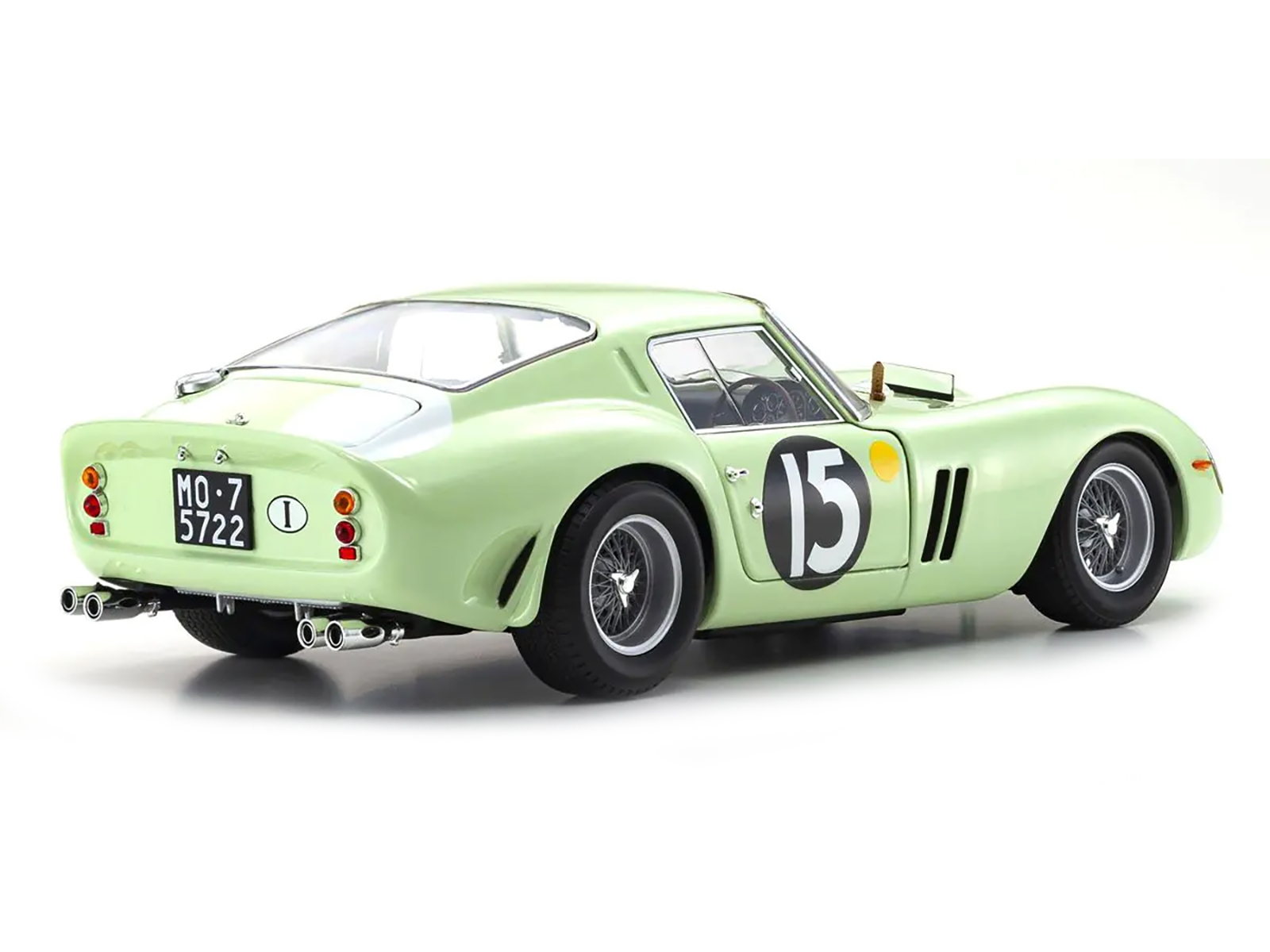 Ferrari 250 GTO #15 Innes Ireland Winner "Goodwood Tourist Trophy" (1962) 1/18 Diecast Model Car by Kyosho - Image 5