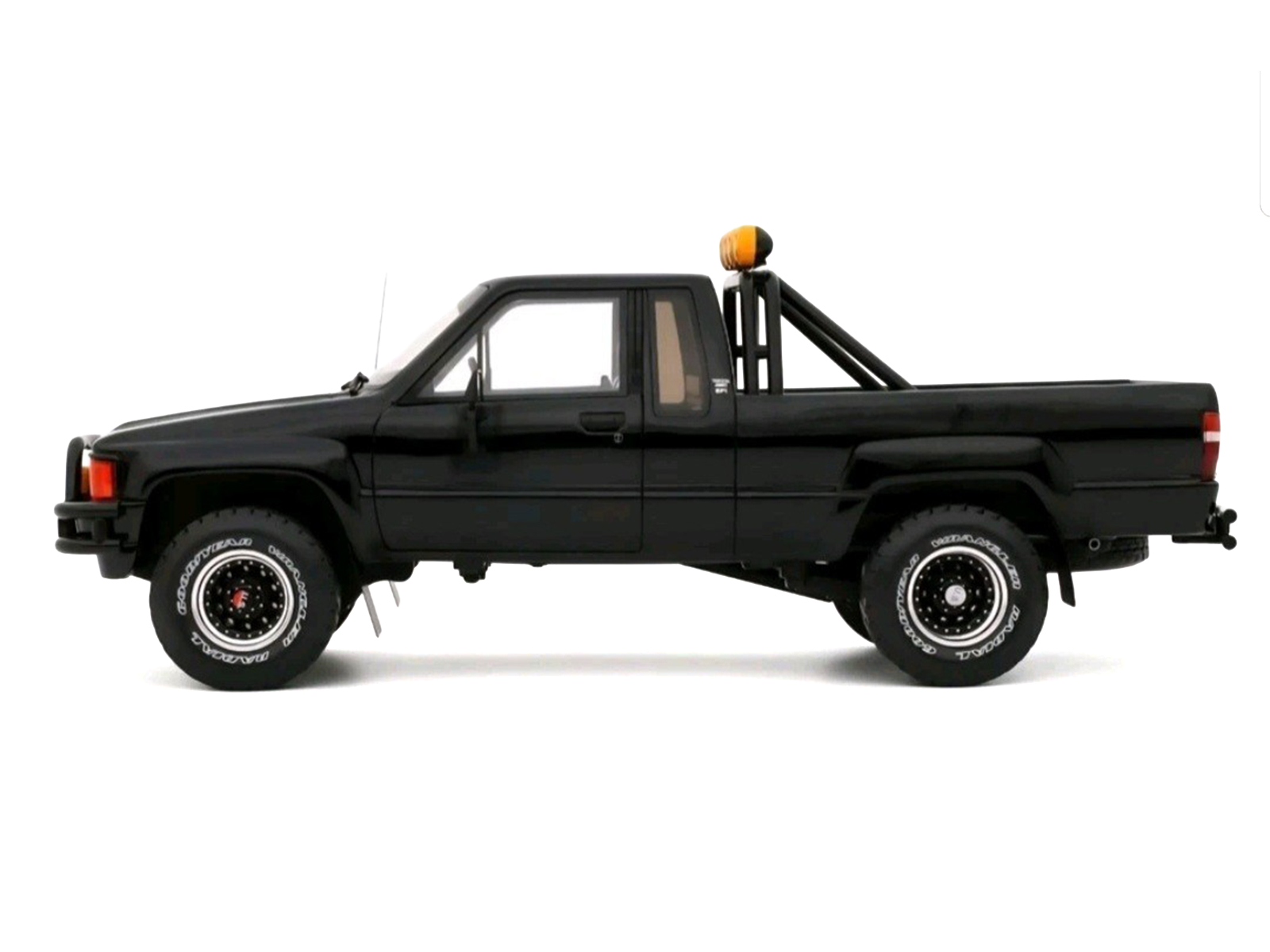 1985 Toyota Hilux SR5 Pickup Truck Black Limited Edition to 3000 pieces Worldwide 1/18 Model Car by Otto Mobile - Image 4